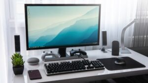 OMEN by HP 45L Gaming Desktop - Intel Core i9-14900KF, RTX 4090, 64GB RAM, 2TB SSD (Liquid Cooled)